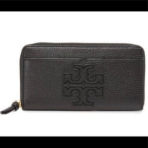NWT AUTHENTIC TORY BURCH HARPER LONG WALLET
